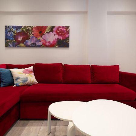 Vibrant & Cozy Apt In Atene Esterno foto