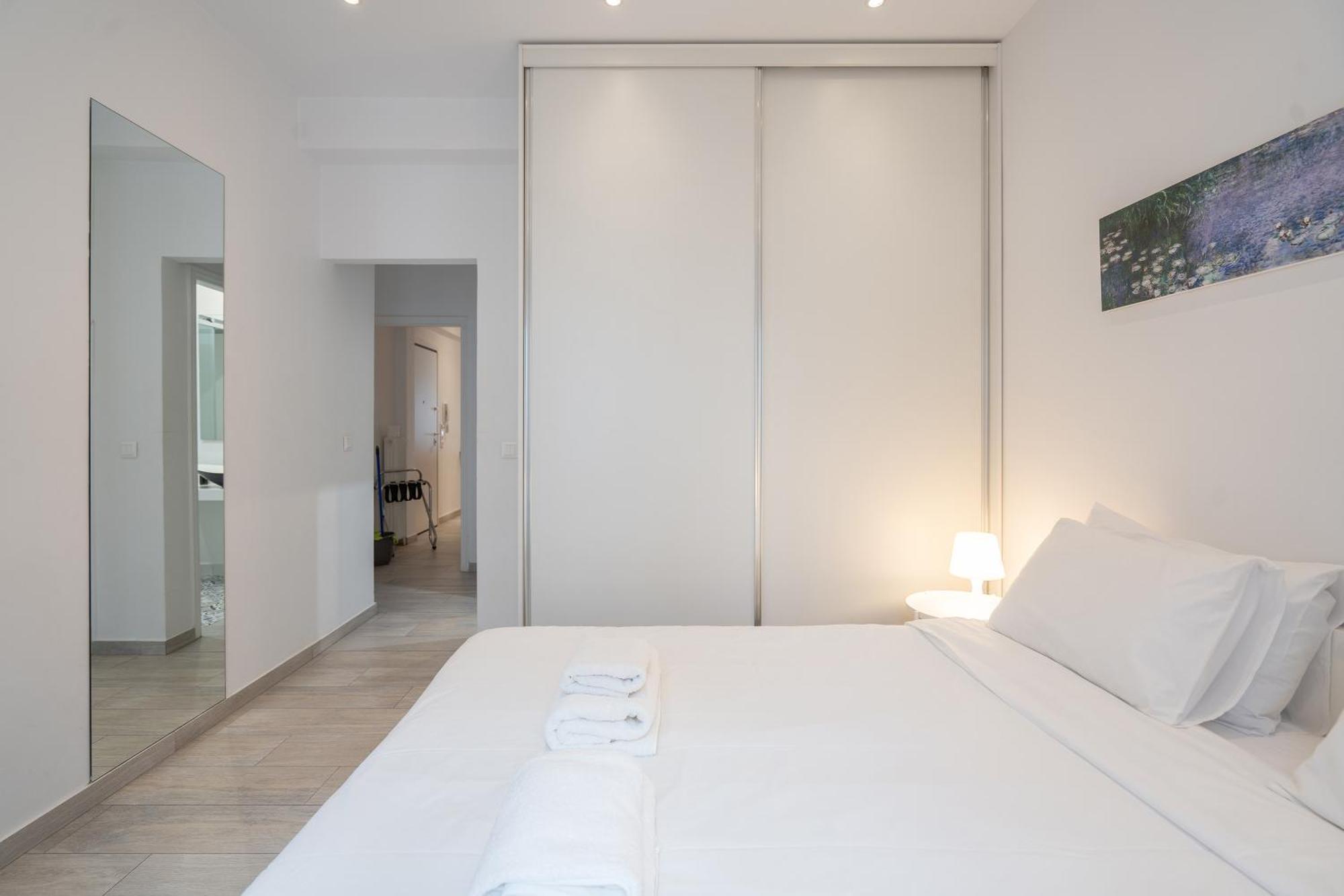 Vibrant & Cozy Apt In Atene Esterno foto
