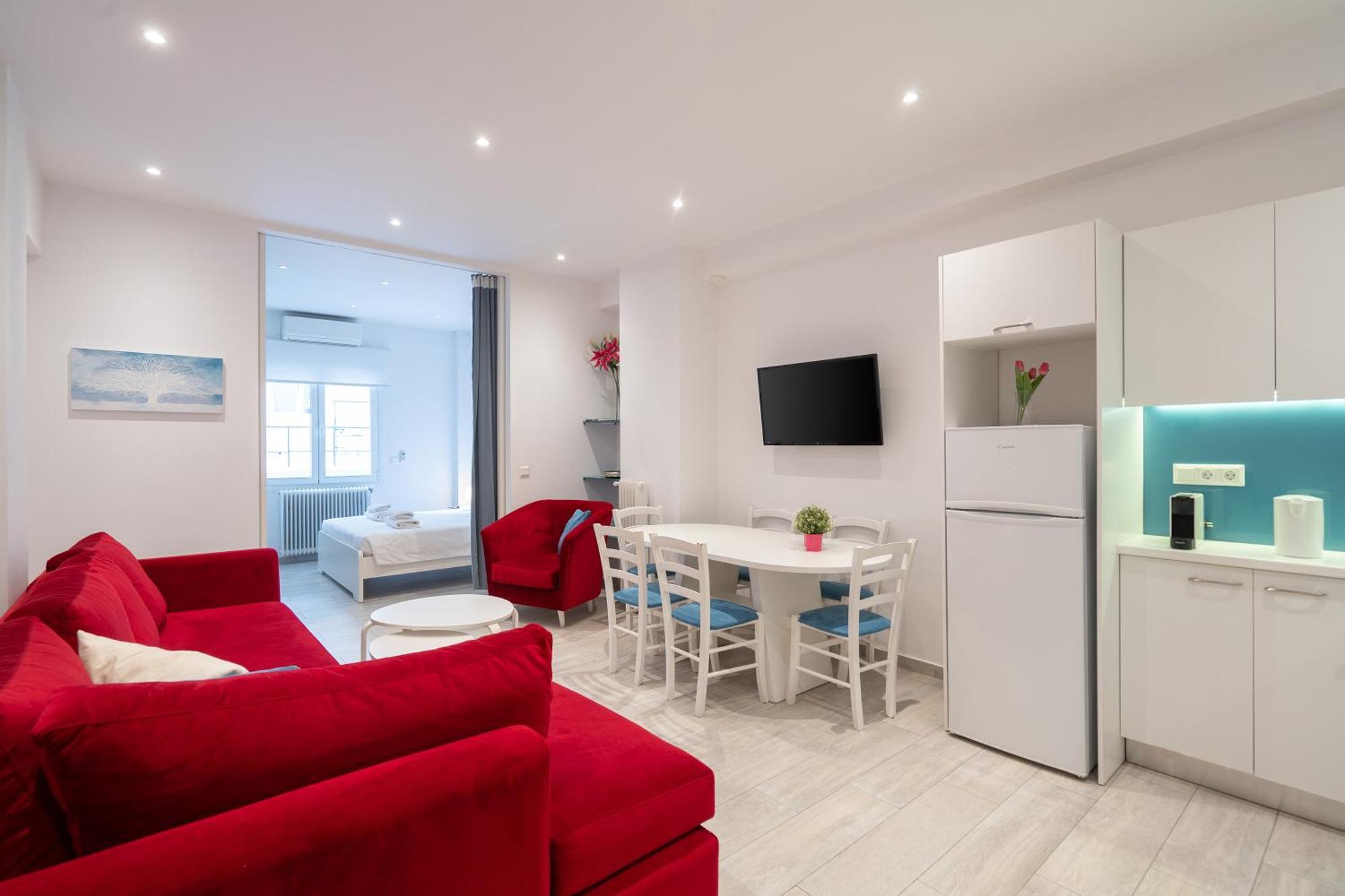 Vibrant & Cozy Apt In Atene Esterno foto