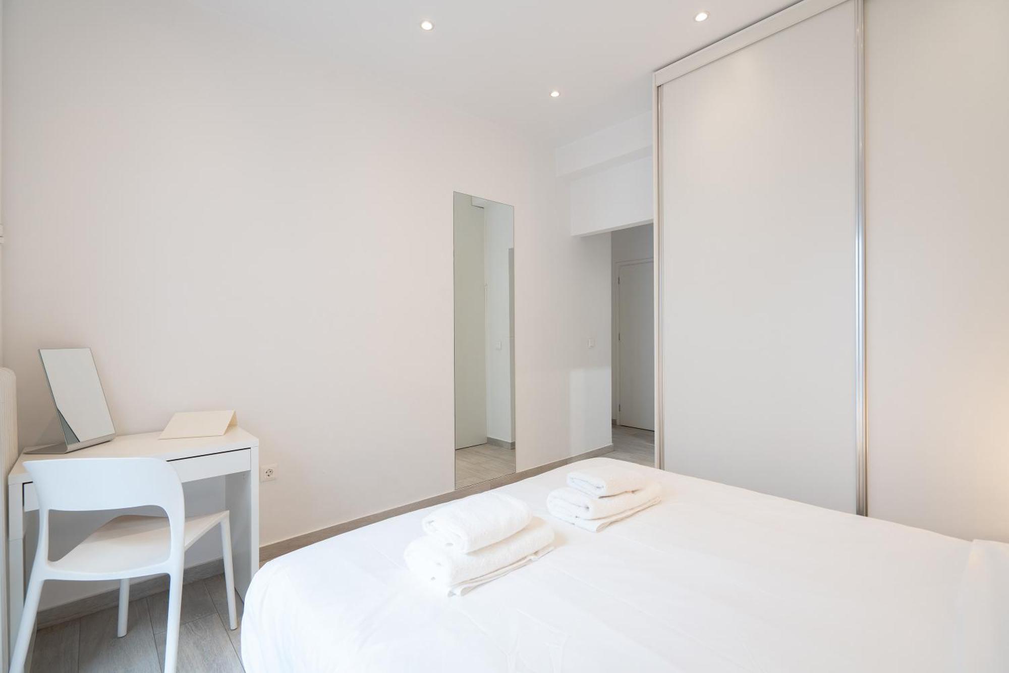 Vibrant & Cozy Apt In Atene Esterno foto