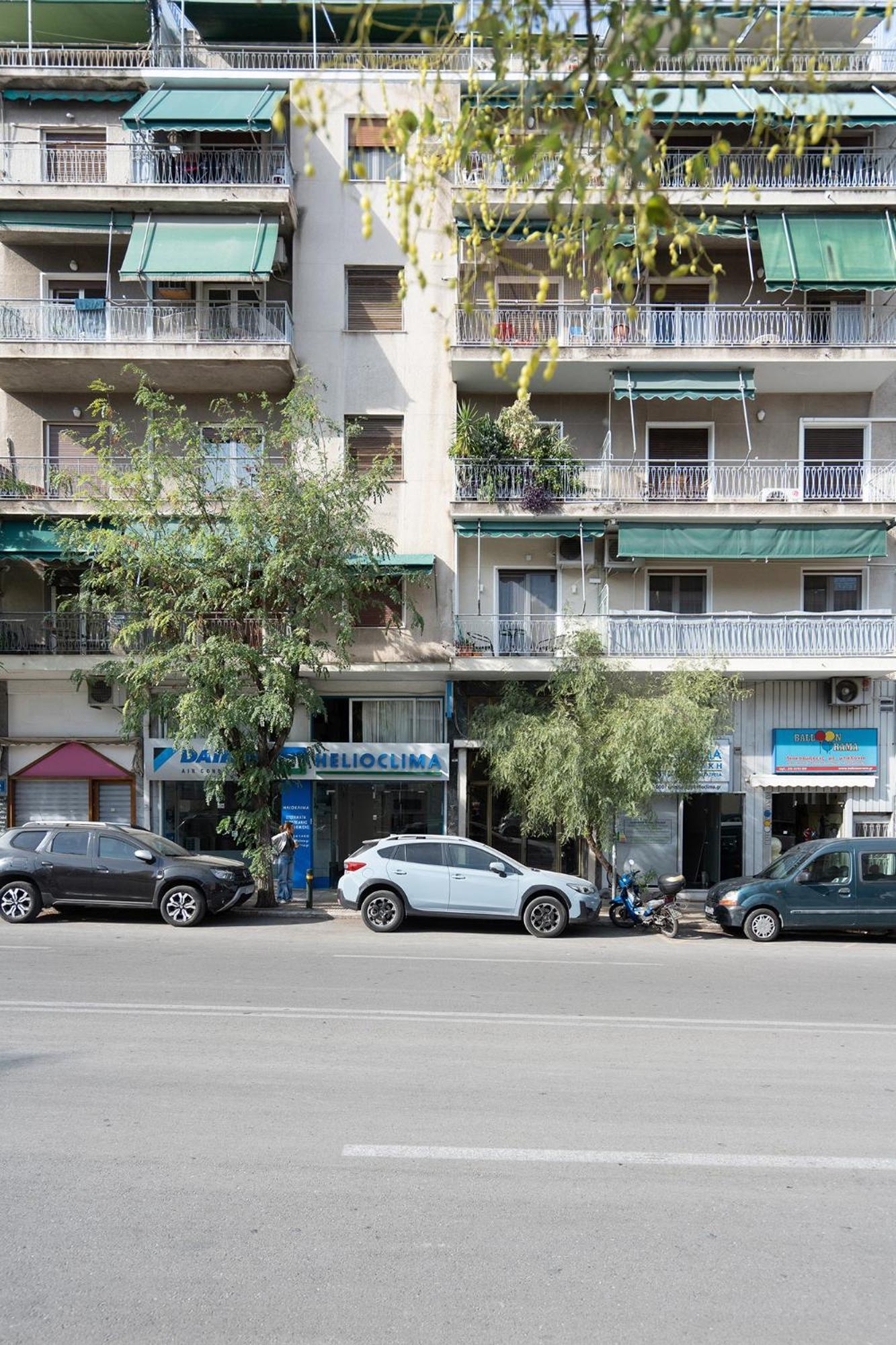 Vibrant & Cozy Apt In Atene Esterno foto